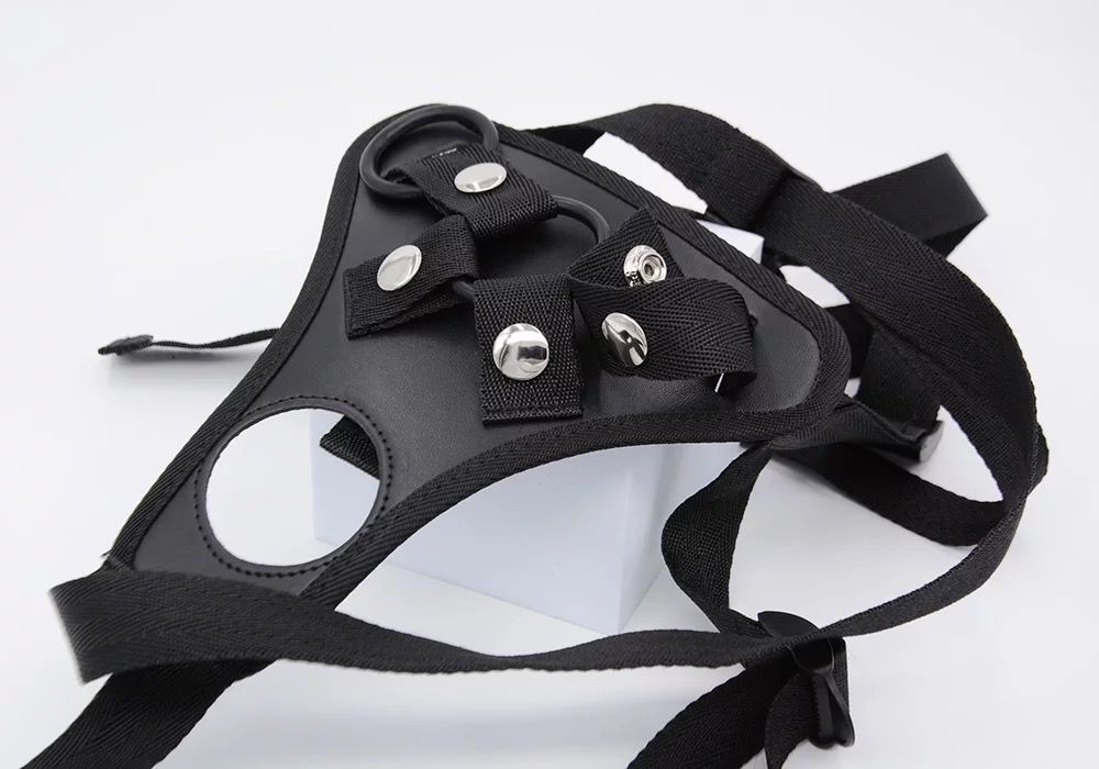 arnes bondage en cuero para parejas