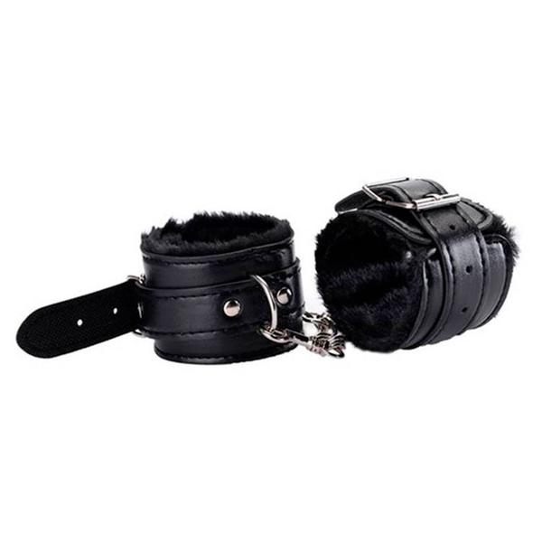 esposas de cuero para juegos sado